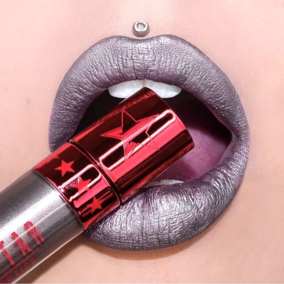 Jeffree Star | ‘Restraints’ Velour Liquid Lipstick | NiB
cool metallic grey - Picture 5 of 14